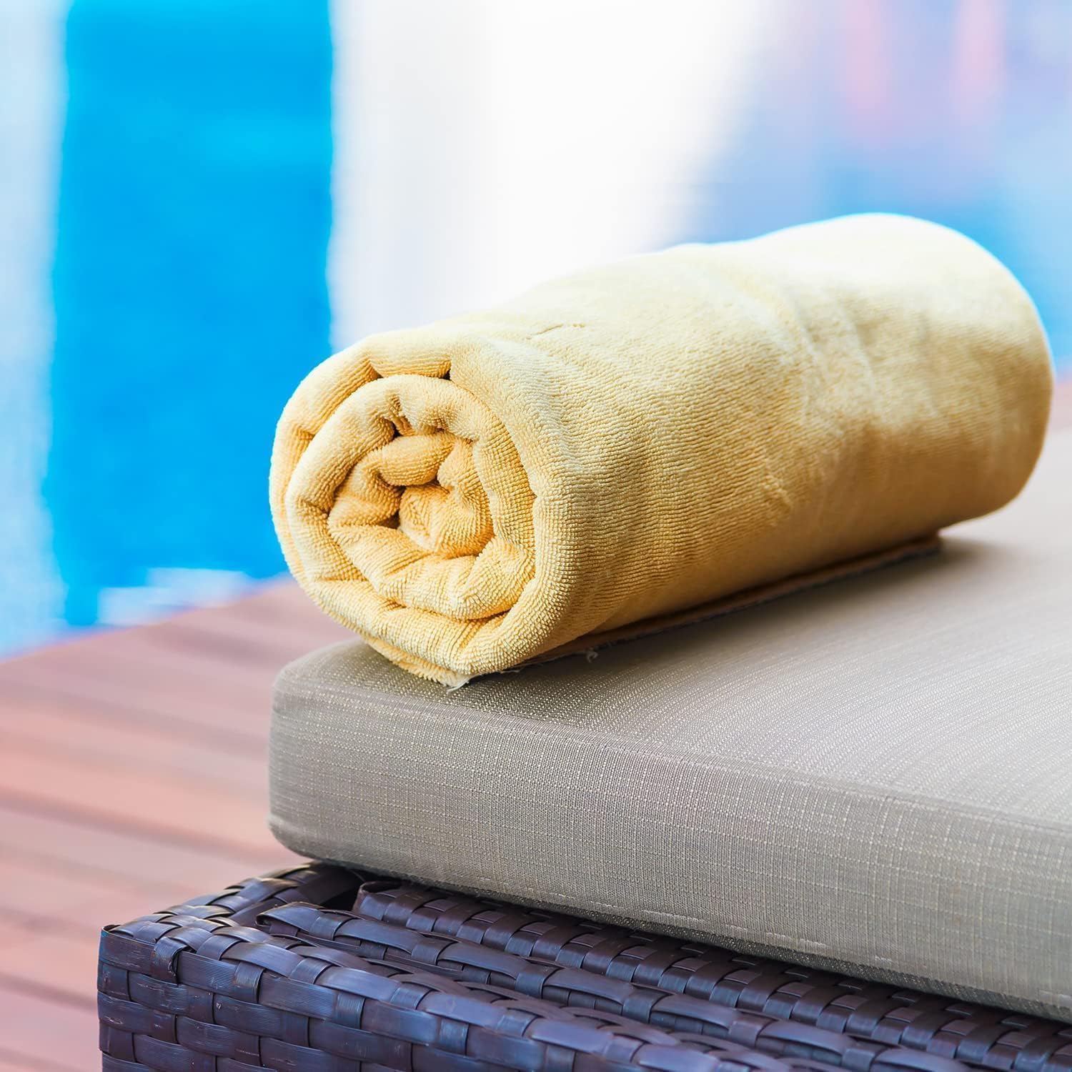 Colorful lightweight bath towel 6-piece set