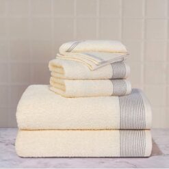 Alternative view of Ivory white complete towel set 6-piece set