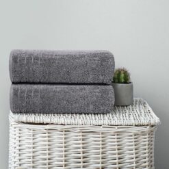 Alternative view of 4-Pack Oversized Bath Towels (30 x 60 inches) — 100% Pure Cotton. Larger in size yet lighter in weight, featuring quick-drying properties; super soft and highly absorbent—an essential addition to any bathroom.